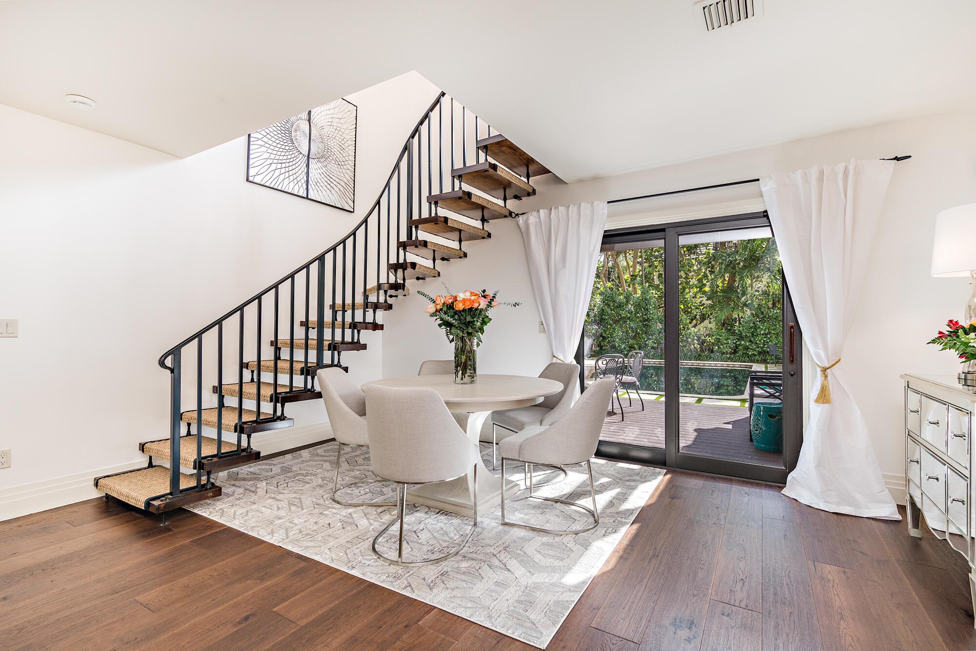 ESPLANADE ESTATES - Residential