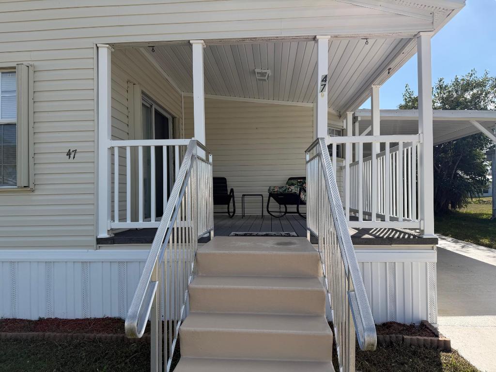 SPANISH LAKES 1 - Residential