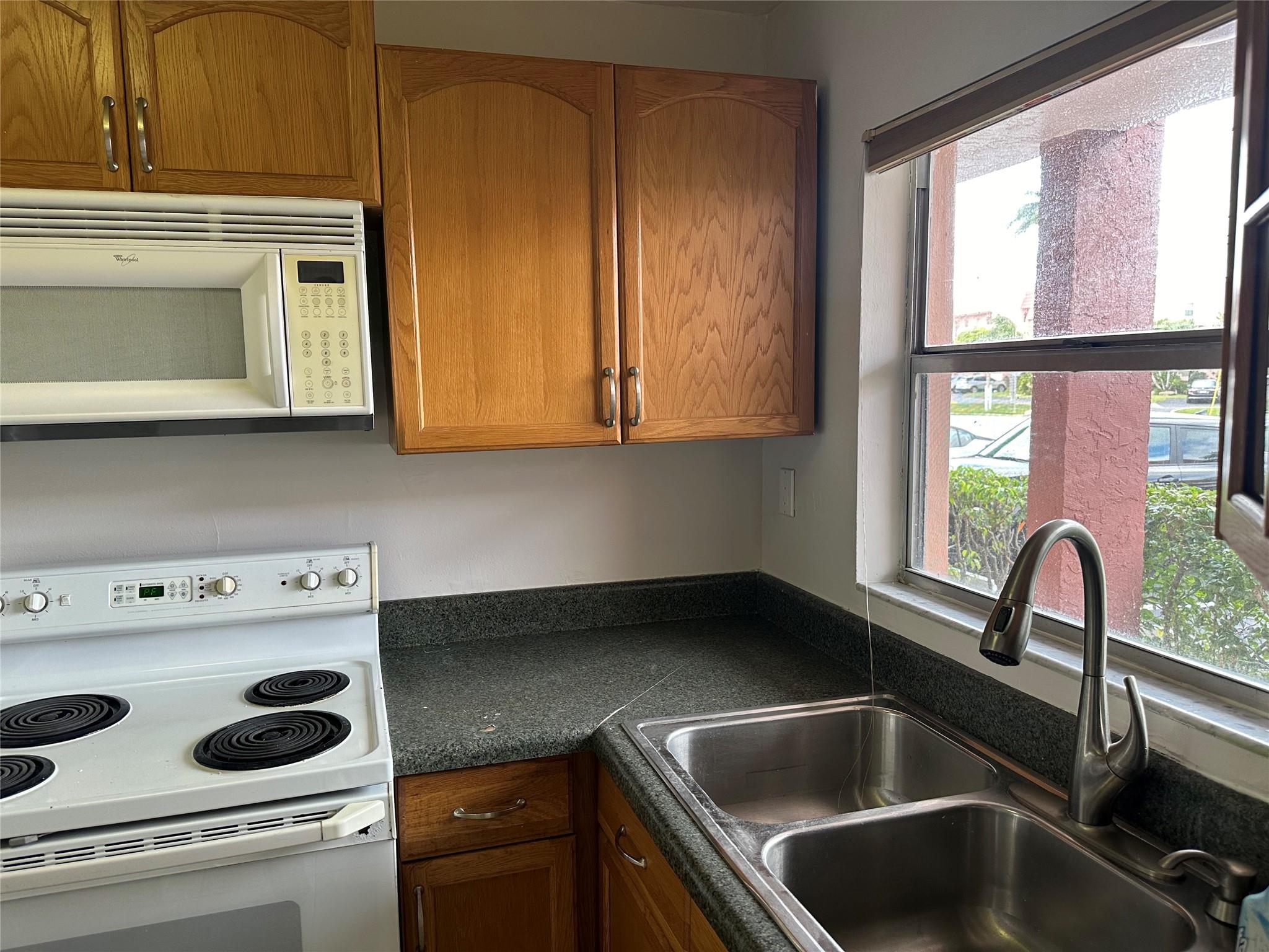Sunrise Lakes Phase 3 - Residential