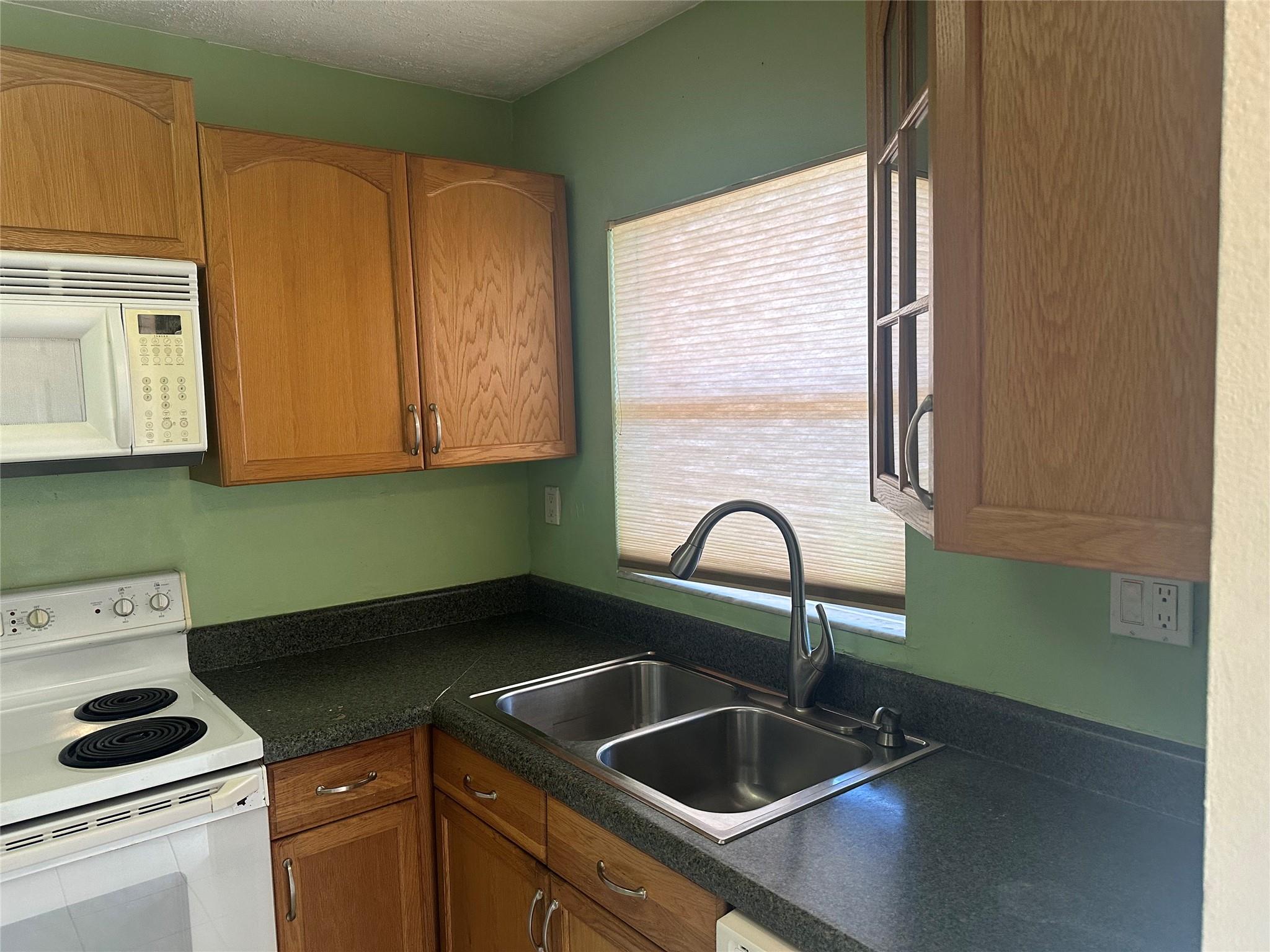 Sunrise Lakes Phase 3 - Residential
