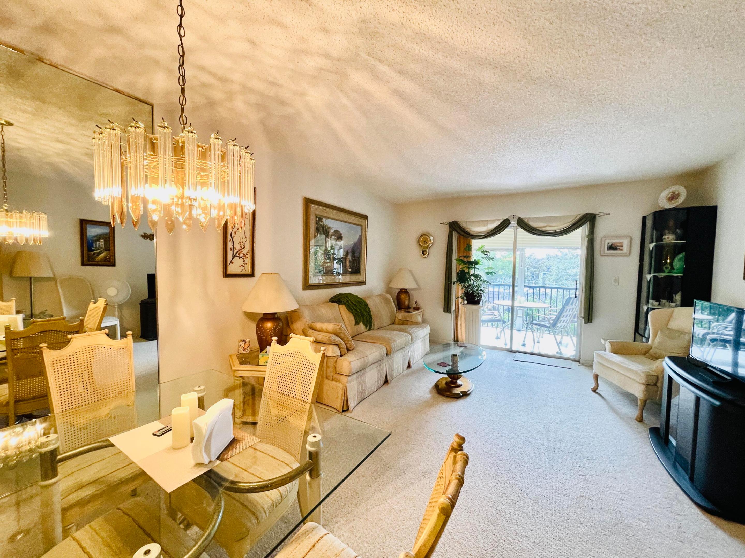 BARCELONA CONDO NORTH BLDG 400 - Residential