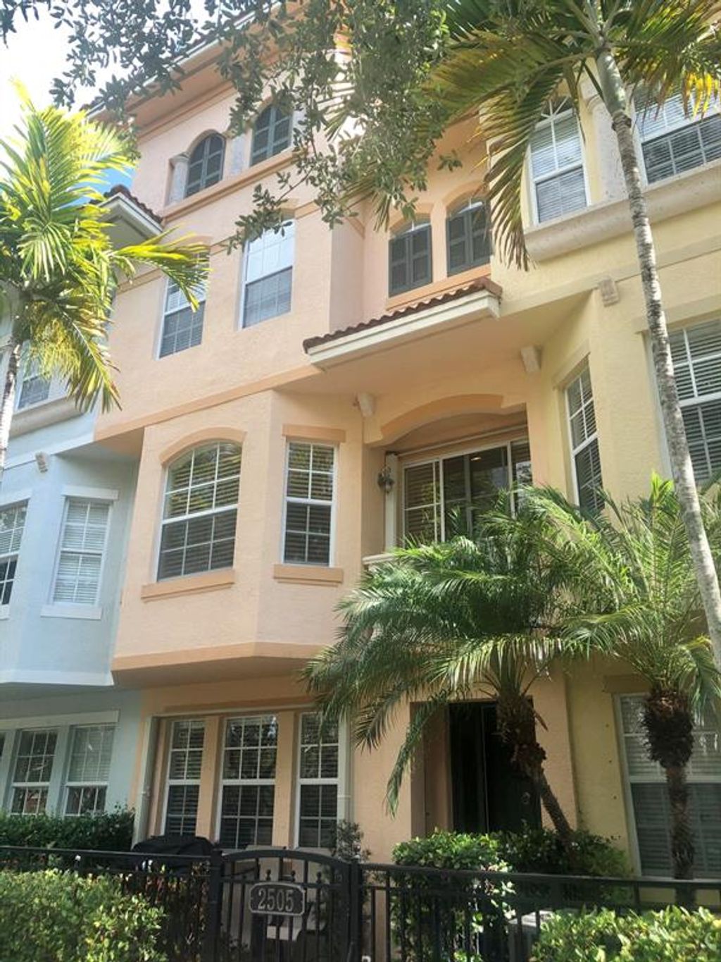 Photo of 2505 San Pietro Circle, Palm Beach Gardens, FL 33410 (MLS # R10719917)