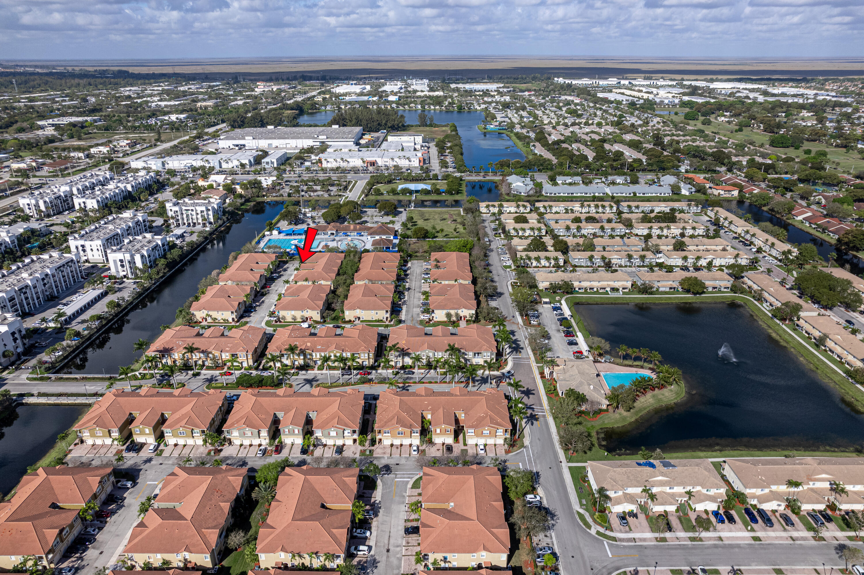 HAMPTON HILLS CONDO - Residential