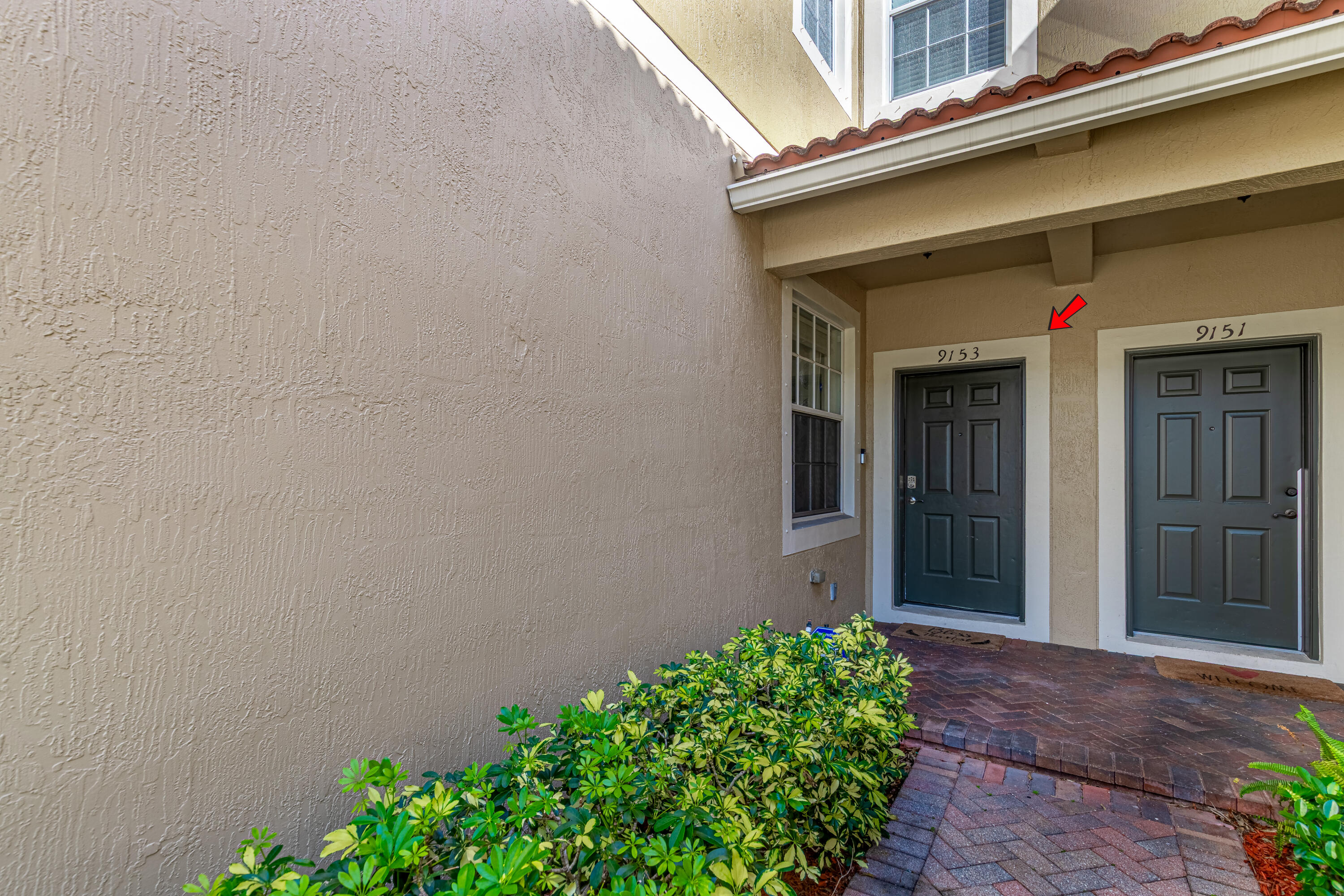 HAMPTON HILLS CONDO - Residential