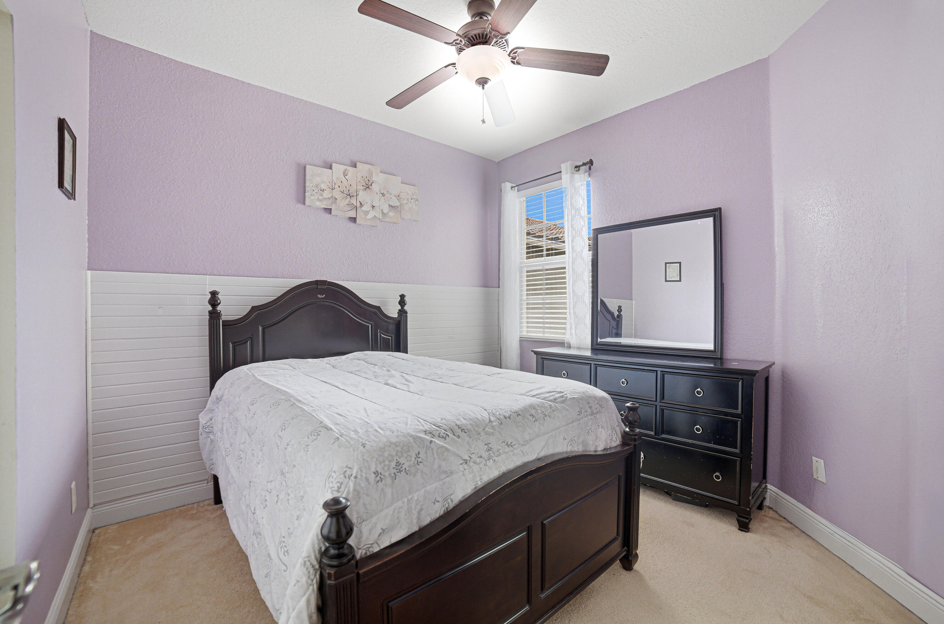 HAMPTON HILLS CONDO - Residential