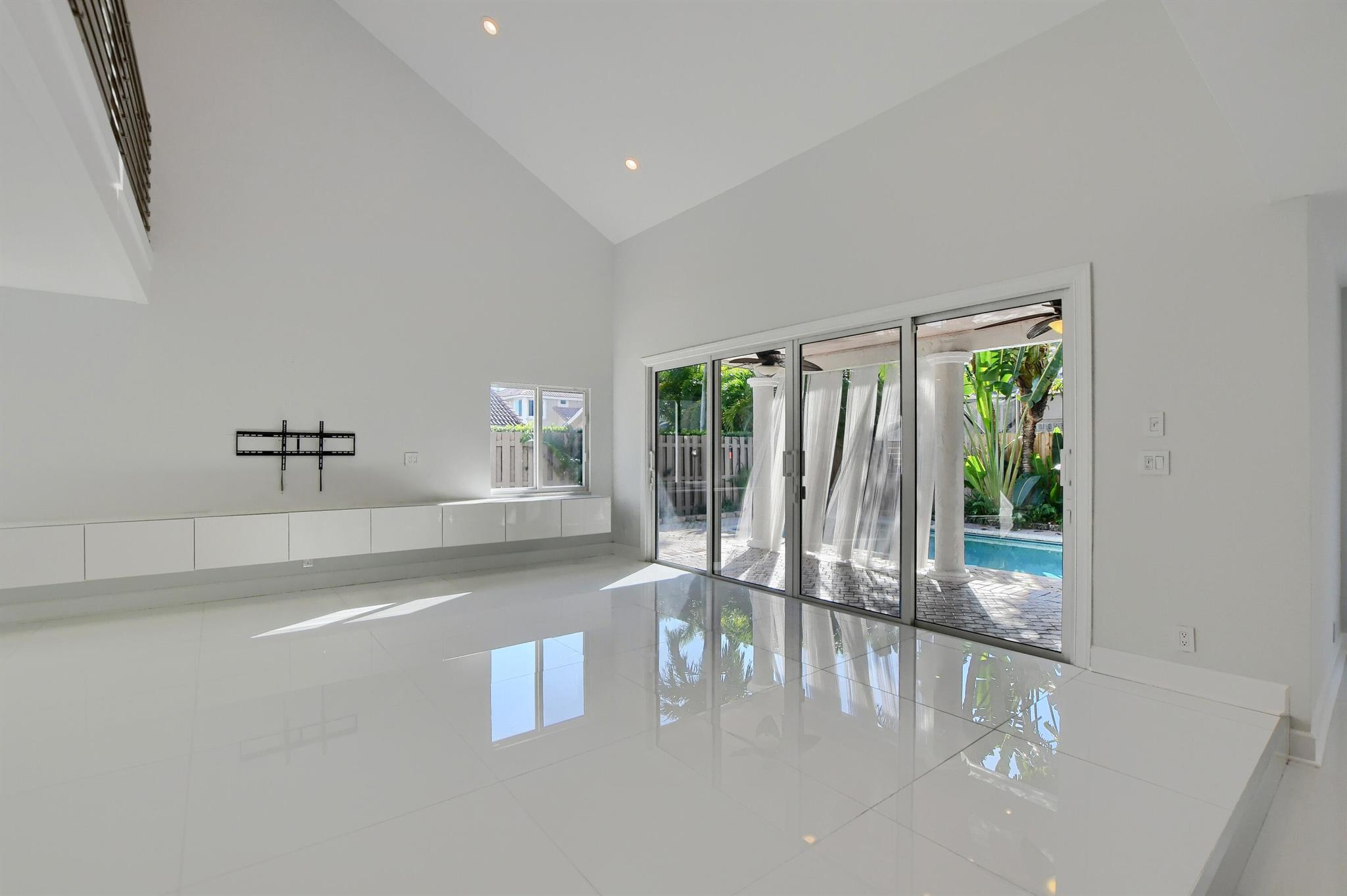 BOCA RIO DEV - Residential