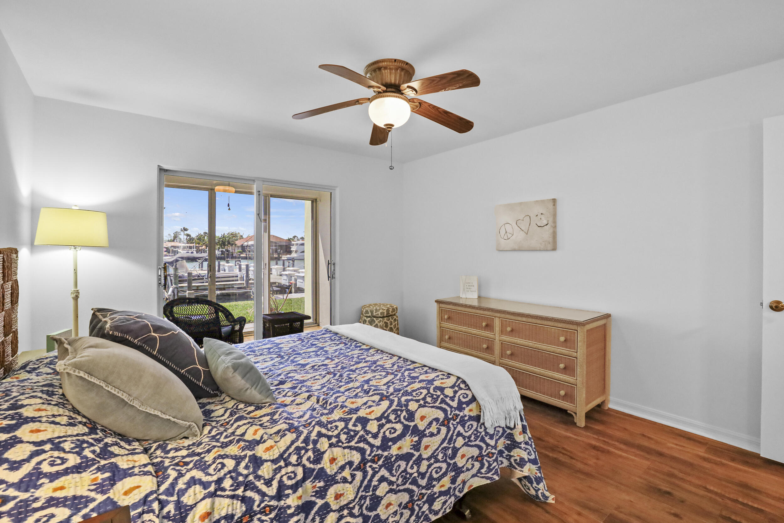 COLONNADES CONDOMINIUM NO 1 - Residential