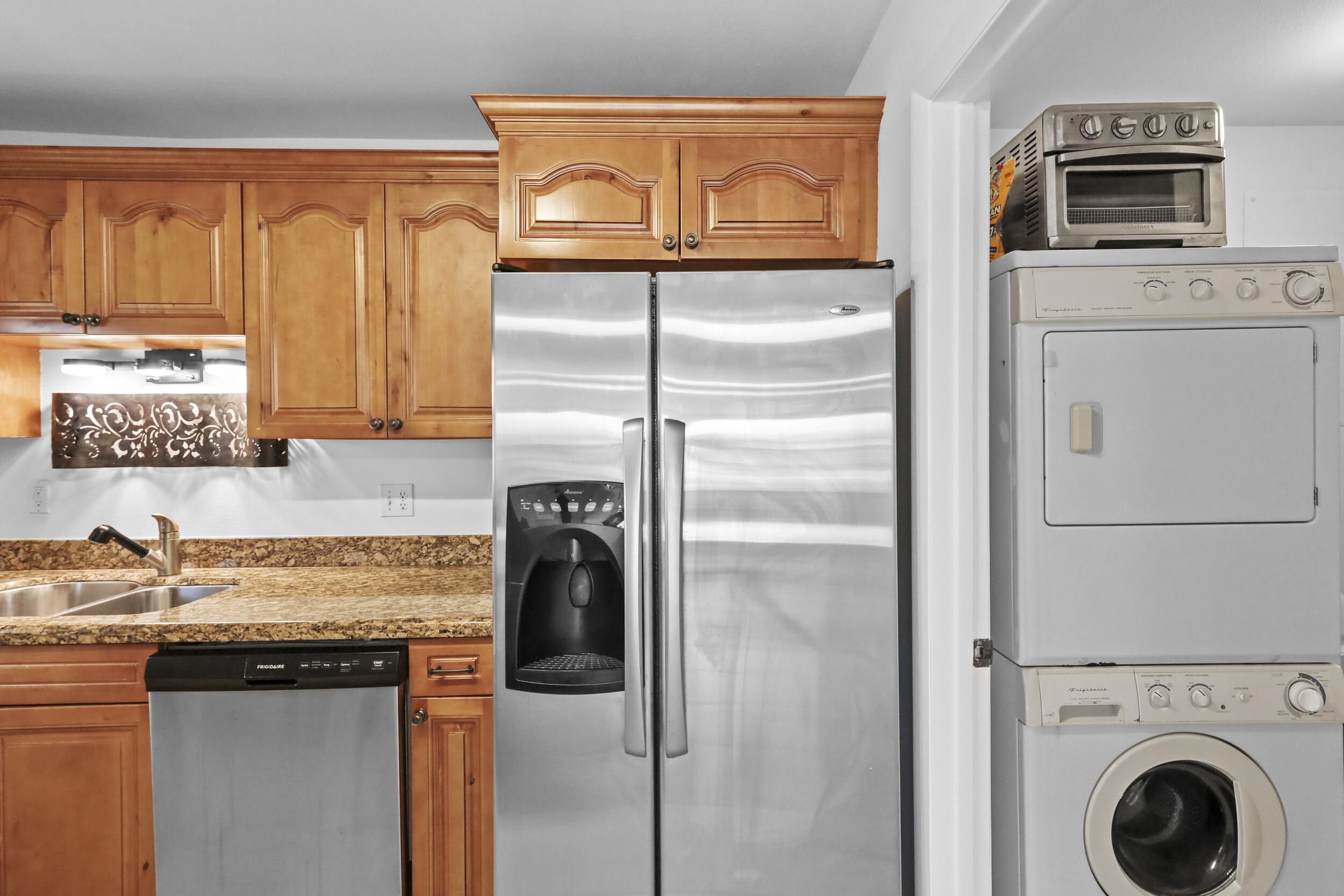 COLONNADES CONDOMINIUM NO 1 - Residential