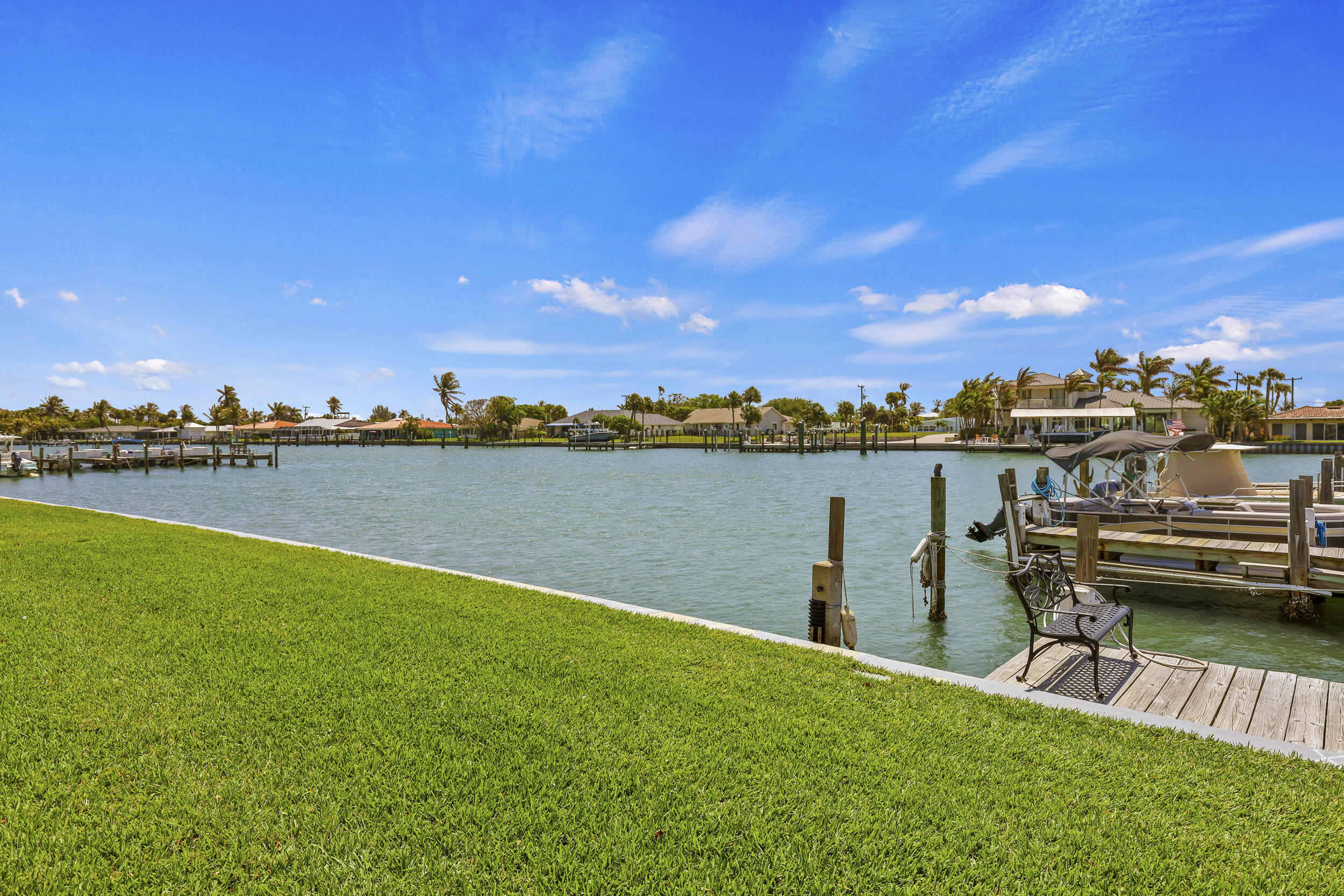 COLONNADES CONDOMINIUM NO 1 - Residential