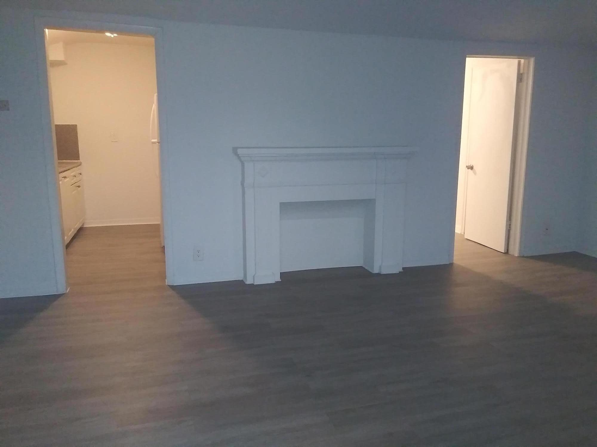 ESTATES OF SOUTH PALM BEACH ADD 1 - Residential Lease