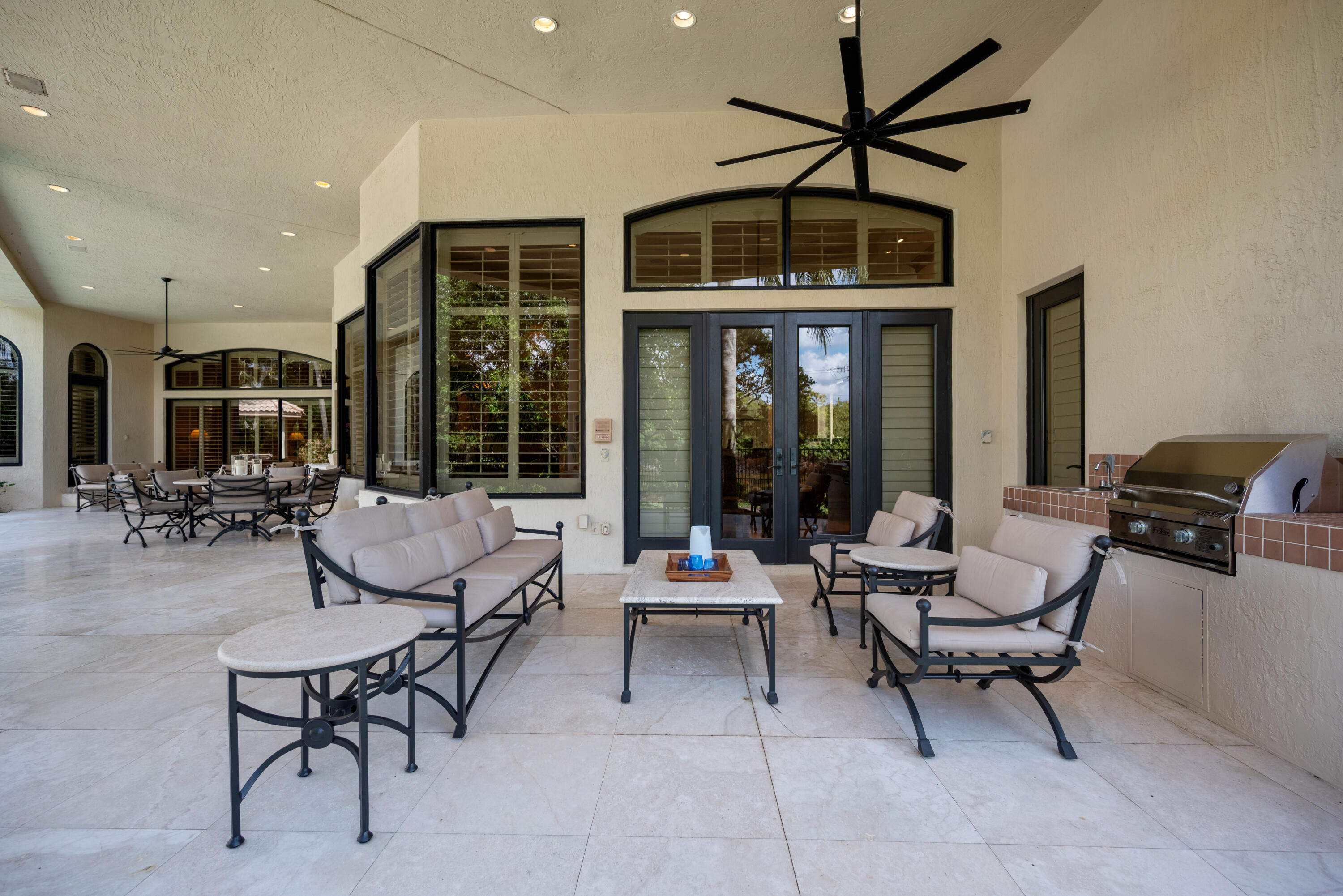 LONG LAKE ESTATES - Residential