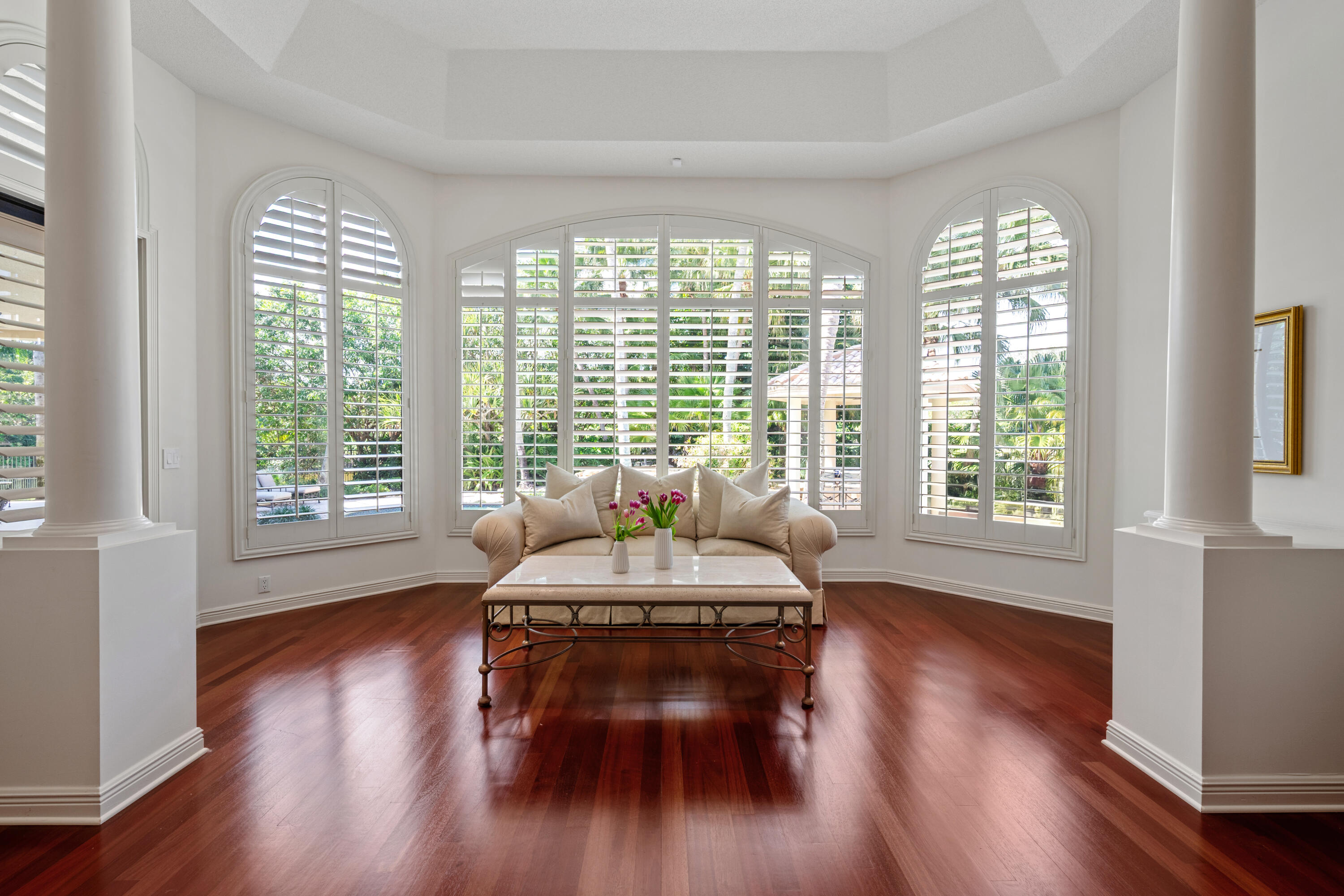 LONG LAKE ESTATES - Residential