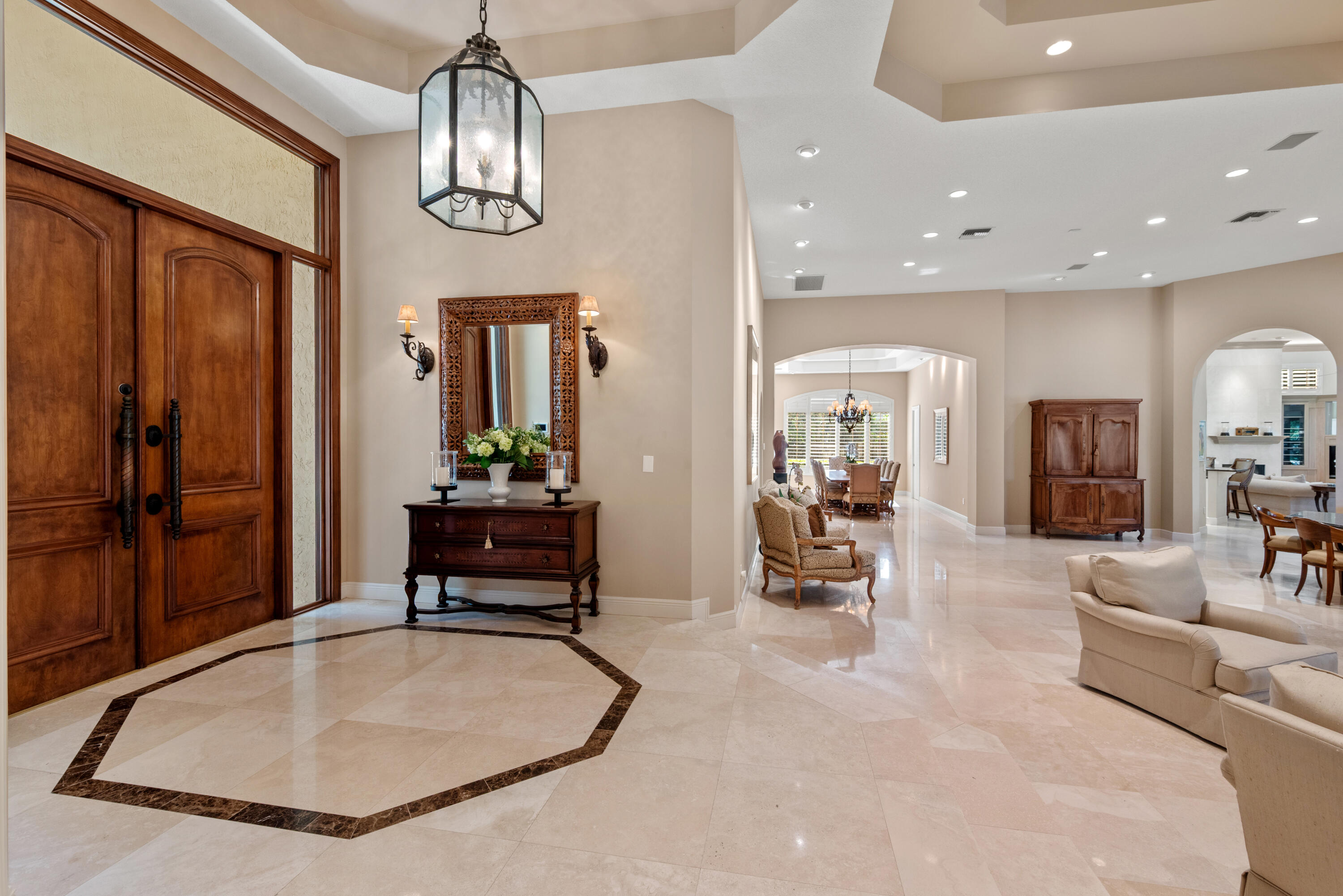 LONG LAKE ESTATES - Residential