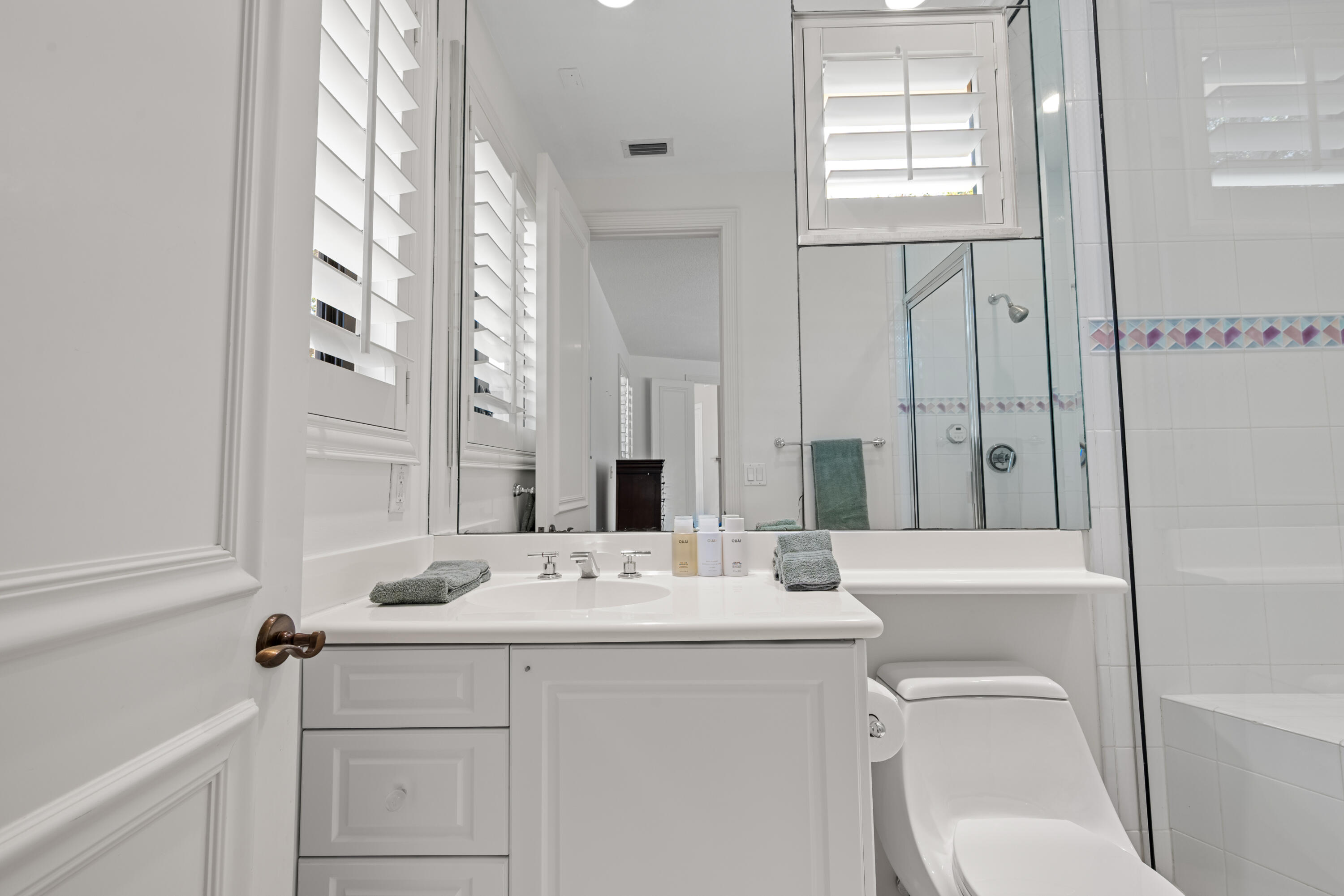 LONG LAKE ESTATES - Residential