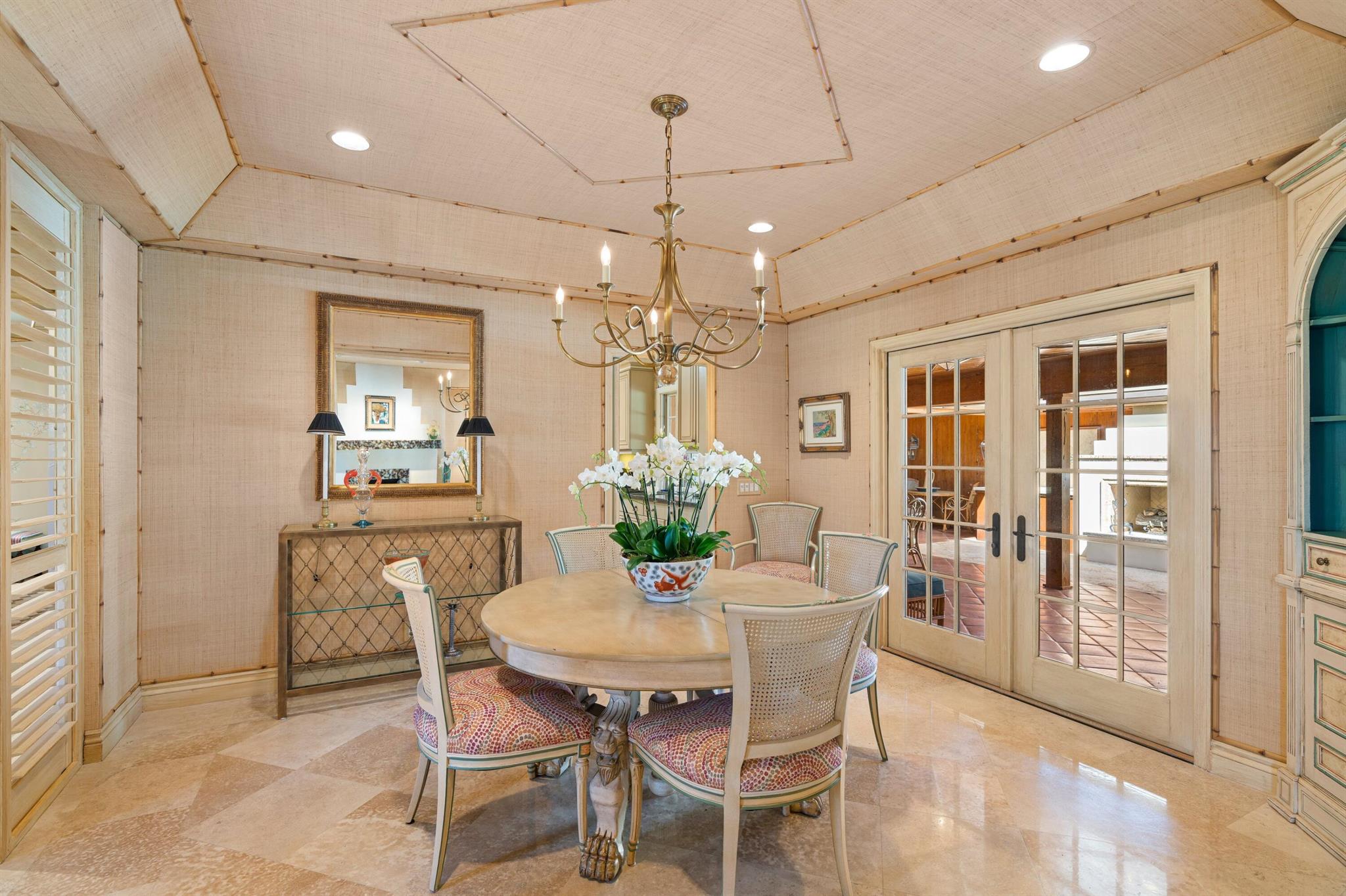 DODGE ESTATES - Residential