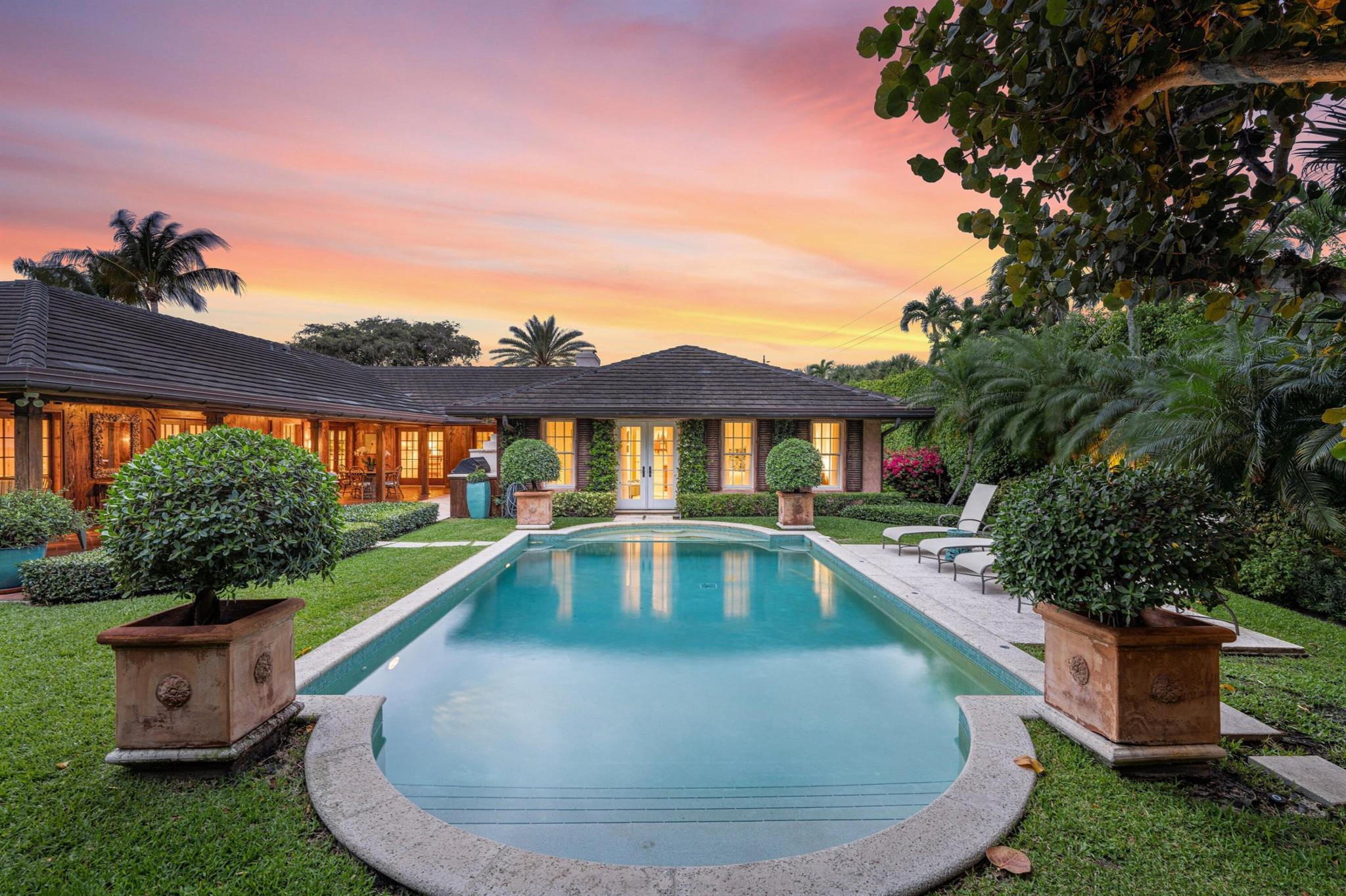 DODGE ESTATES - Residential