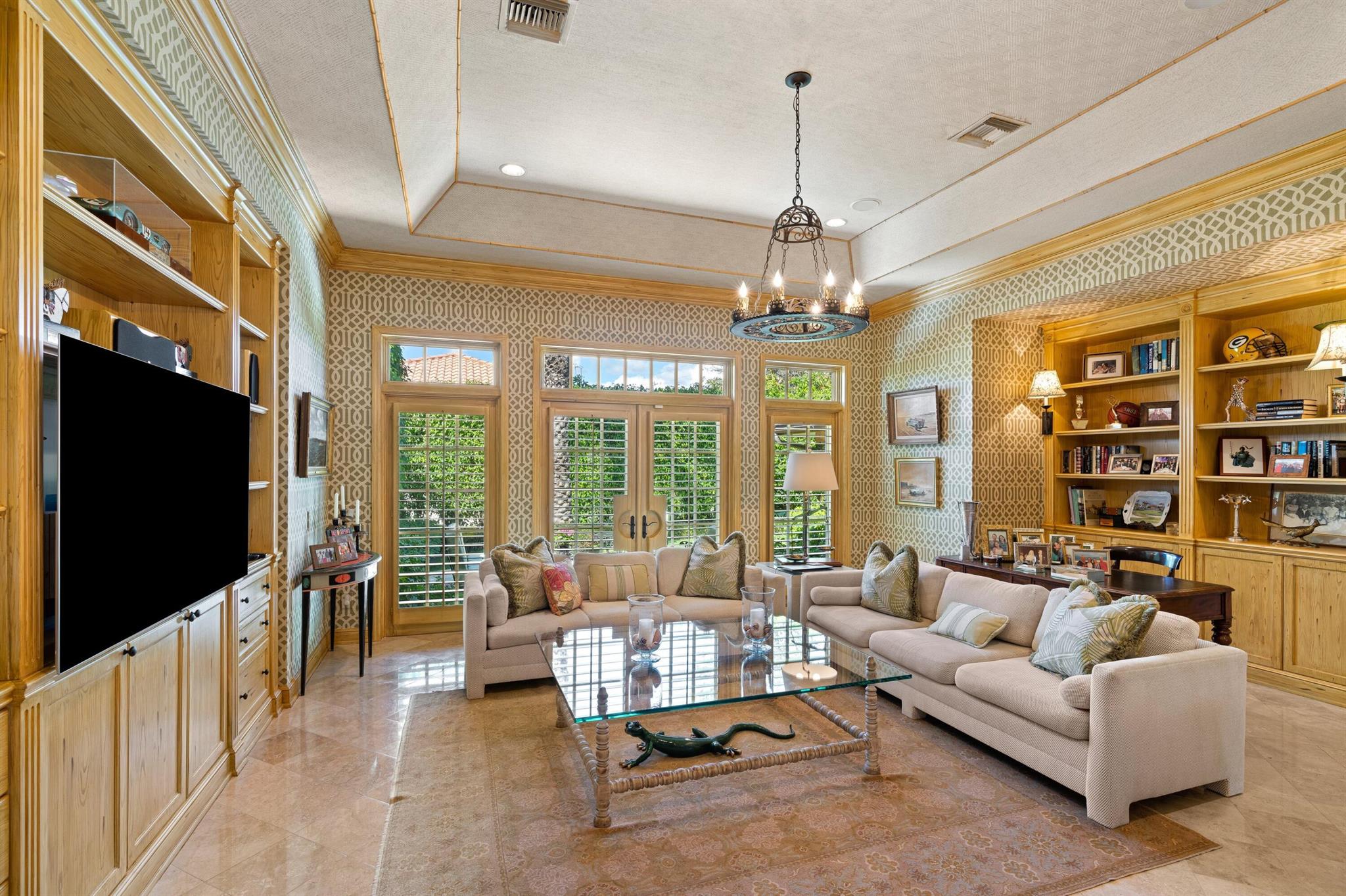 DODGE ESTATES - Residential