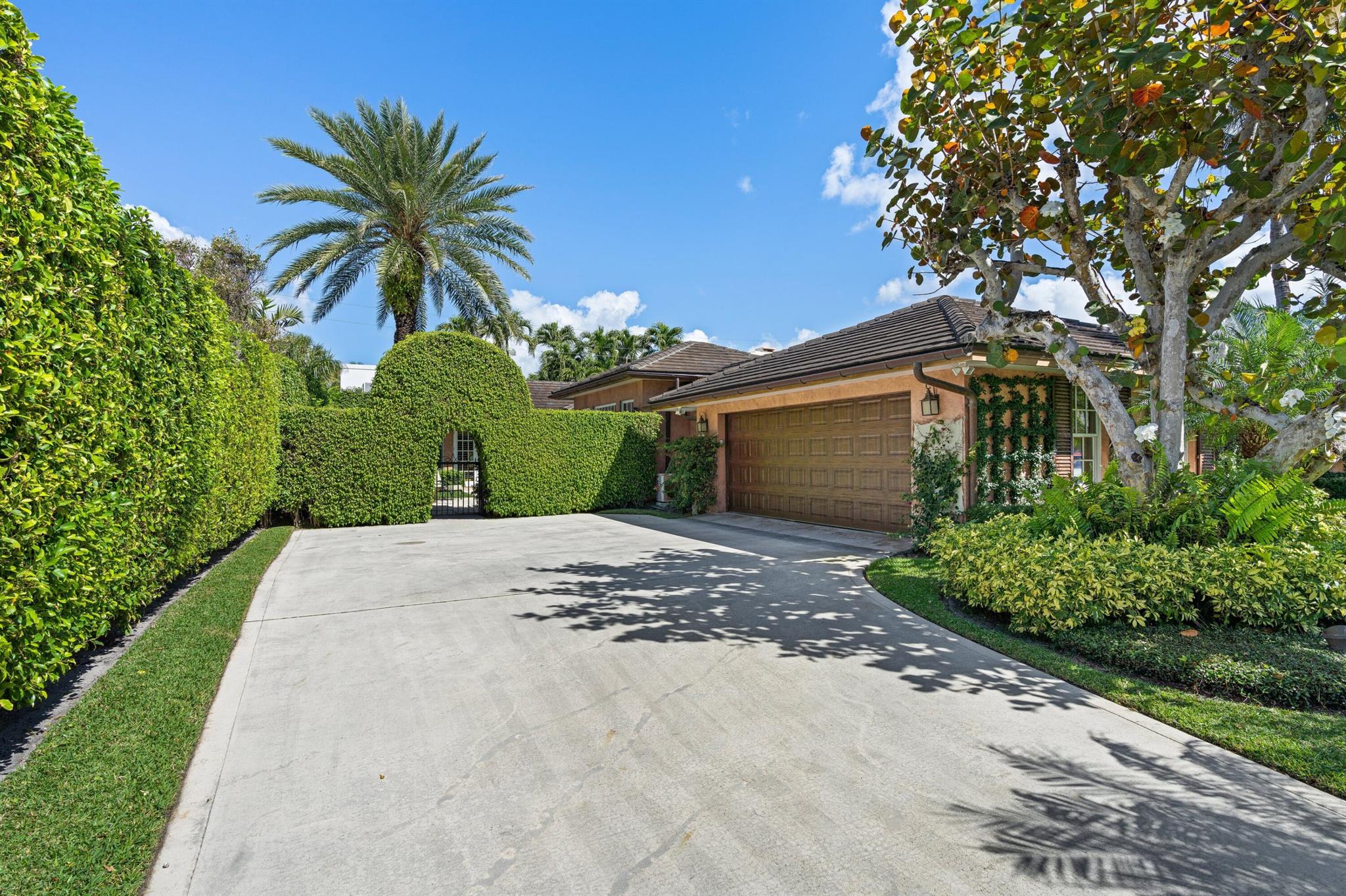 DODGE ESTATES - Residential