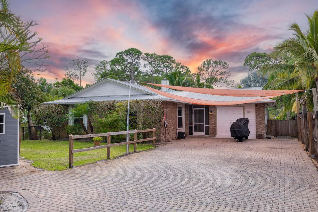 Photo of 1277 SW High Point Lane, Palm City, FL 34990 (MLS # R11075122)