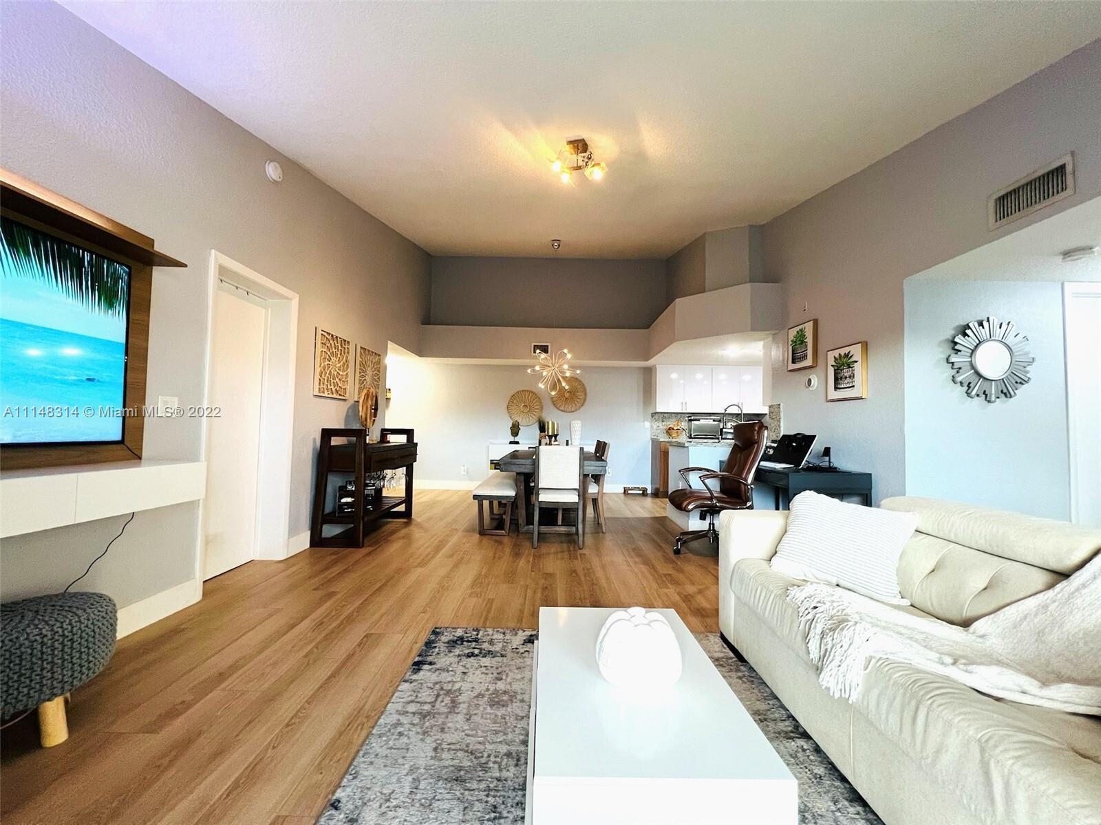 VISCONTI - Residential Lease