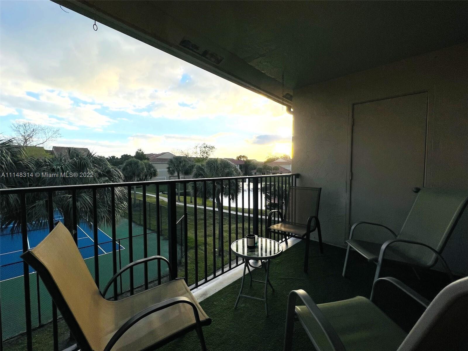 VISCONTI - Residential Lease