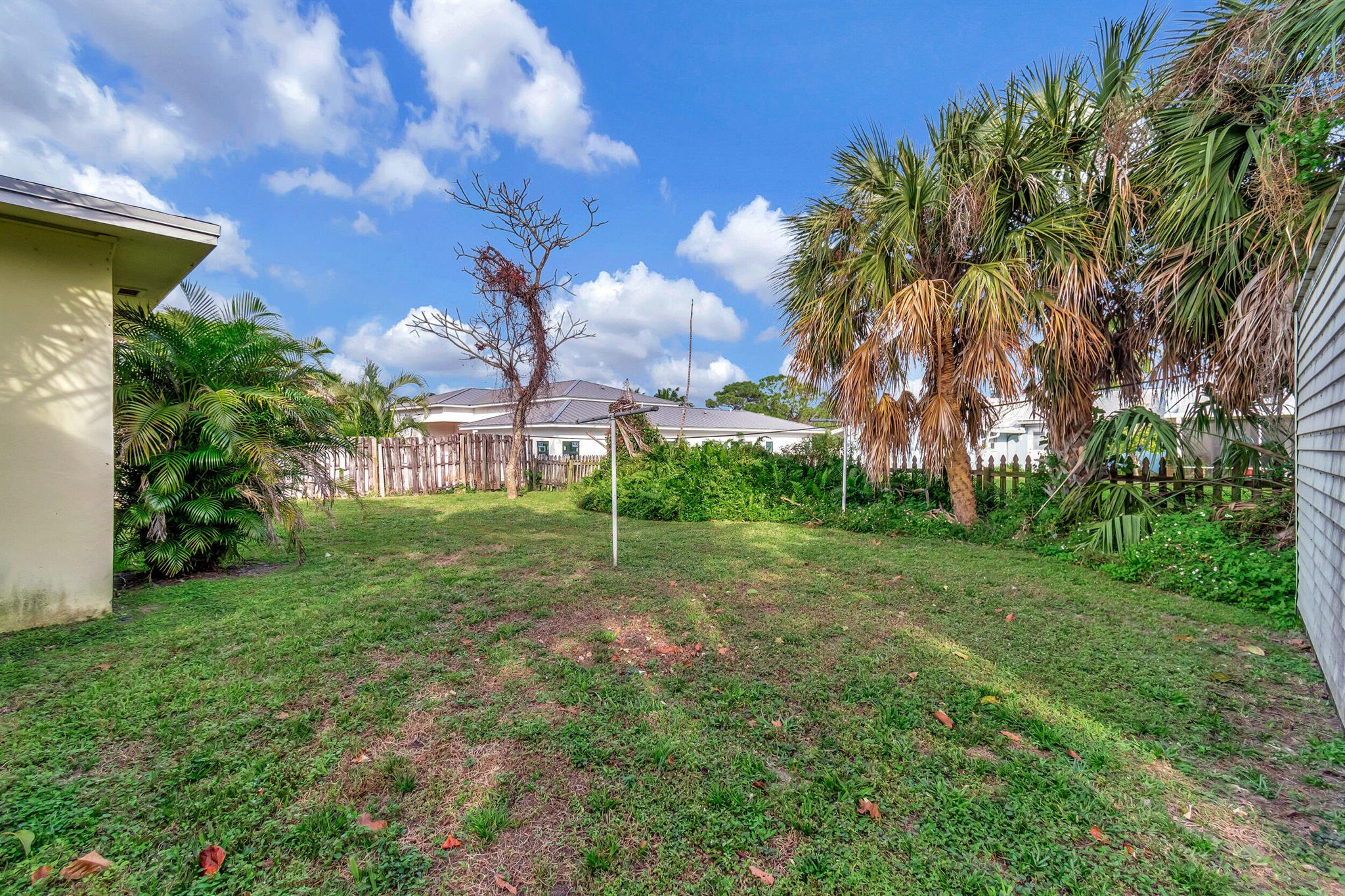 LAKE HEIGHTS - Residential