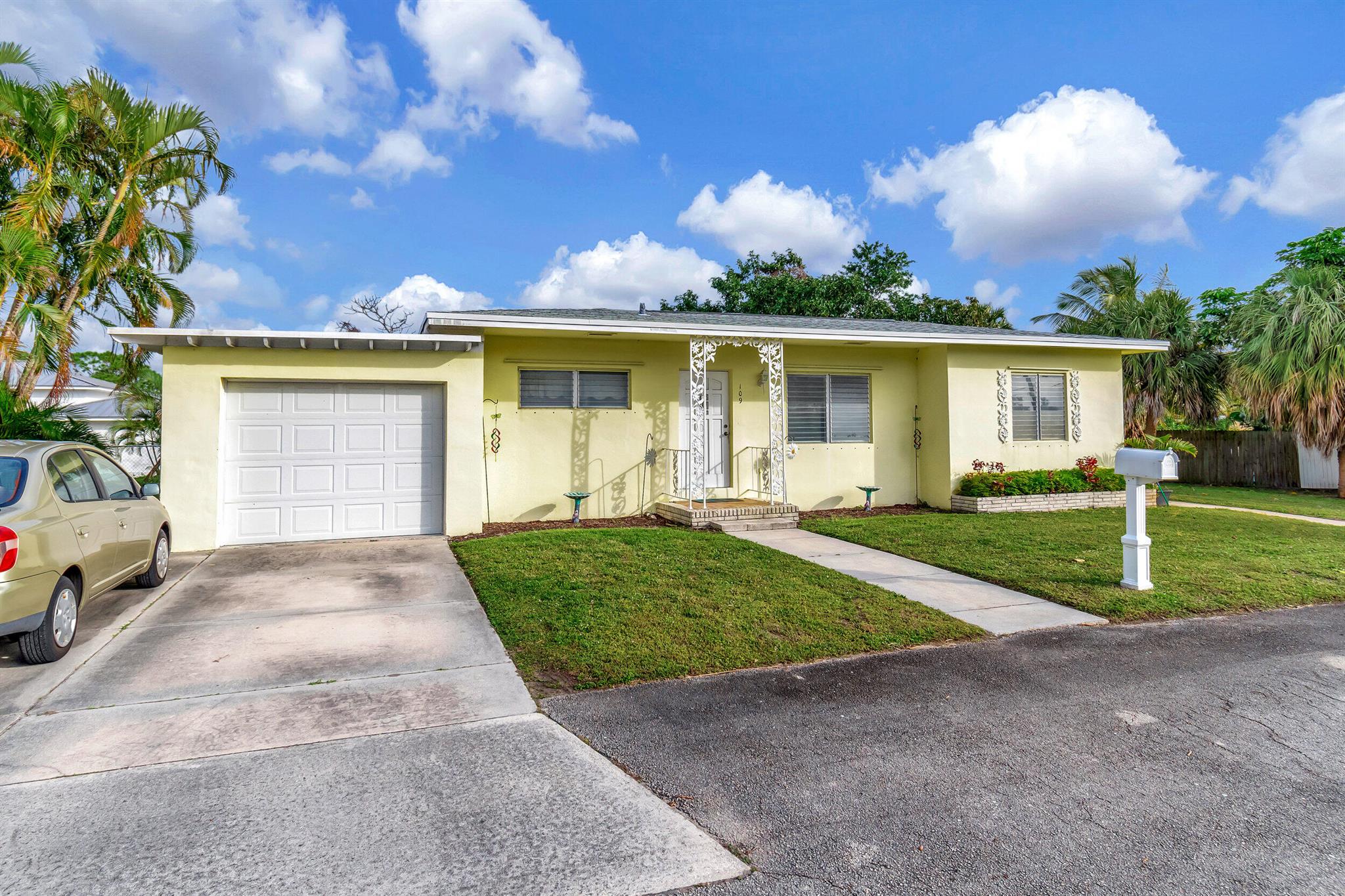 LAKE HEIGHTS - Residential