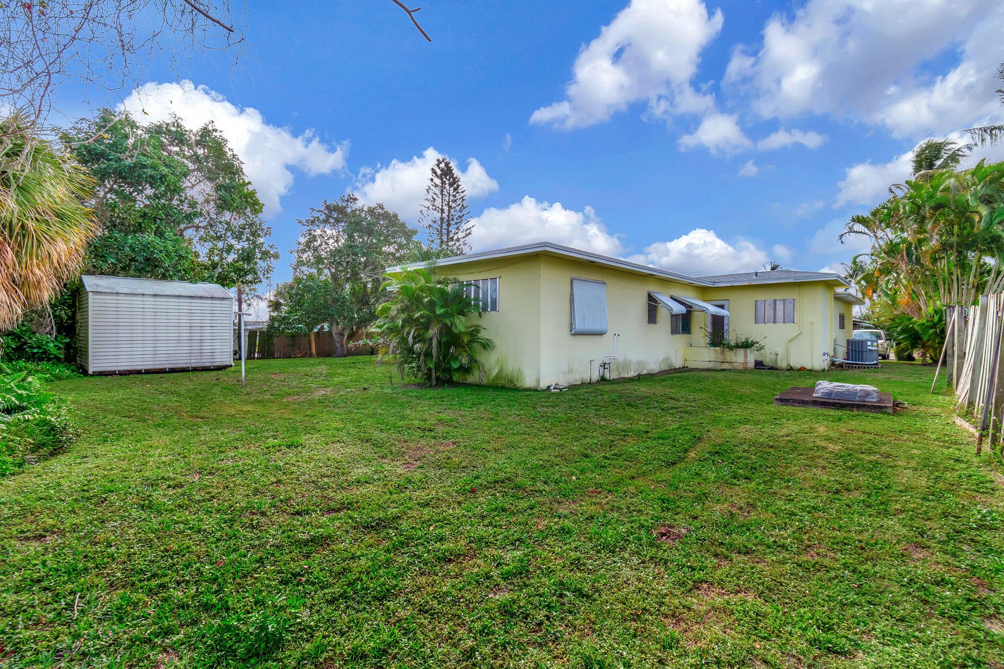 LAKE HEIGHTS - Residential