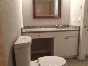 BOCA RIO NORTH - Residential Lease