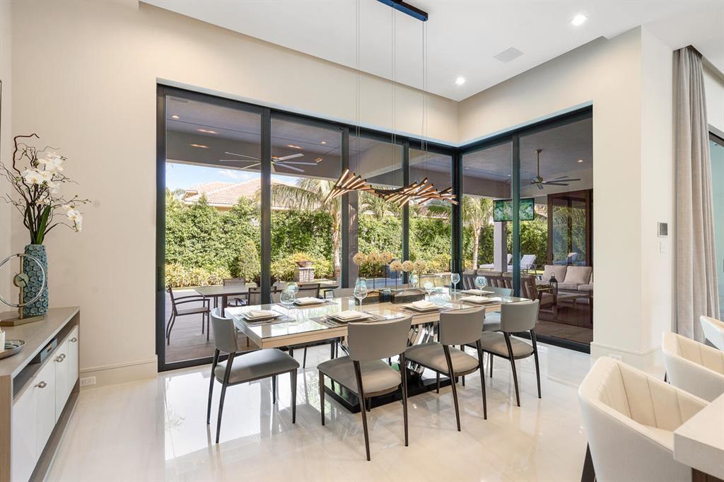 ROYAL PALM YACHT & COUNTRY CLUB - Residential