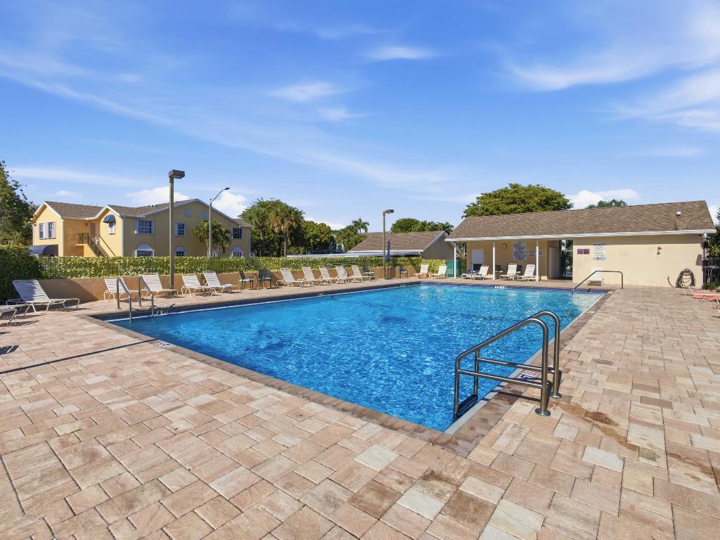 Waterside village - Residential