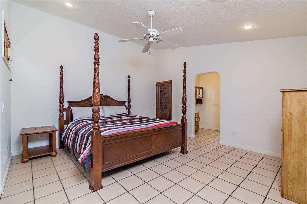 LOXAHATCHEE GROVES - Residential