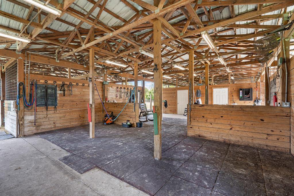 LOXAHATCHEE GROVES - Residential