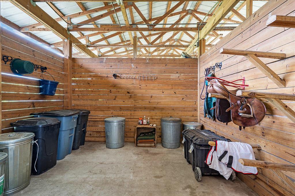 LOXAHATCHEE GROVES - Residential