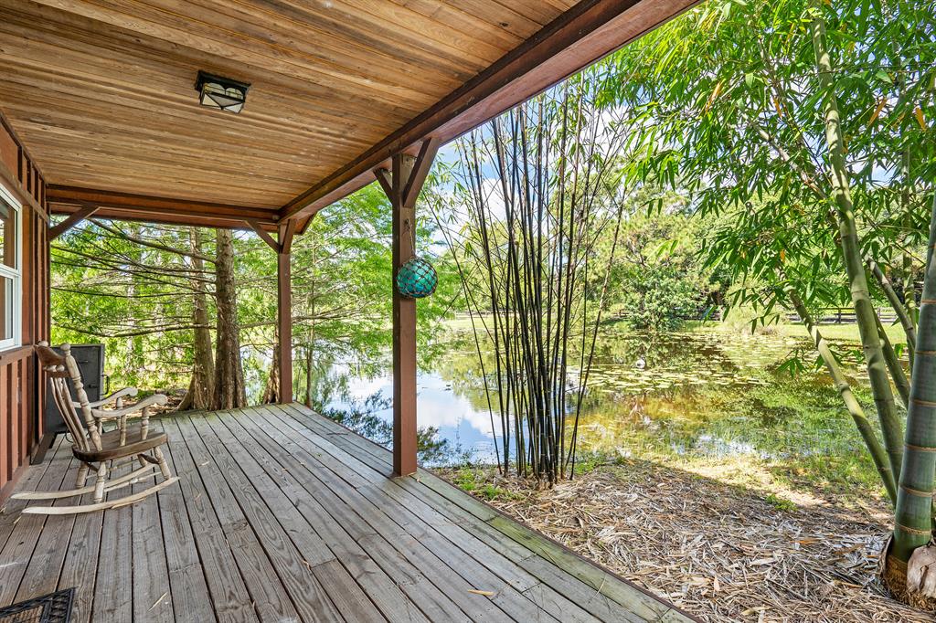 LOXAHATCHEE GROVES - Residential