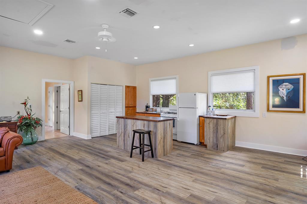 LOXAHATCHEE GROVES - Residential