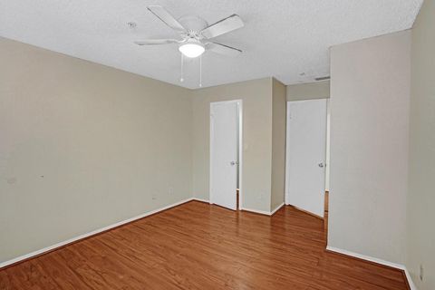 Tiny photo for 2301 N Congress Avenue #27, Boynton Beach, FL 33436 (MLS # B26054079)