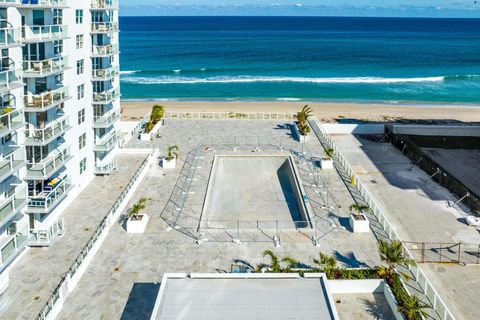Condominium in Palm Beach FL 3450 Ocean Boulevard Blvd 26.jpg