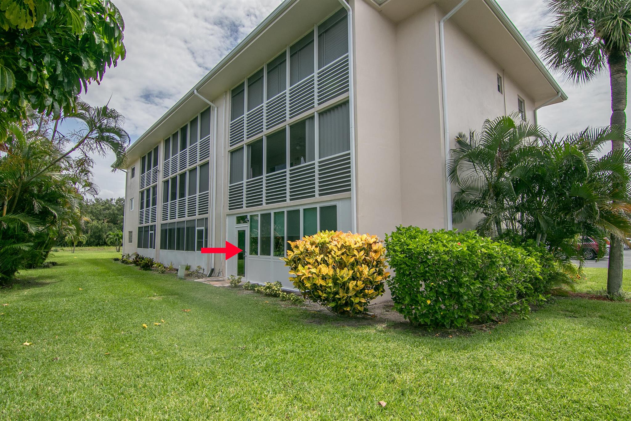 LAKE CLARKE GARDENS CONDO - Residential Lease