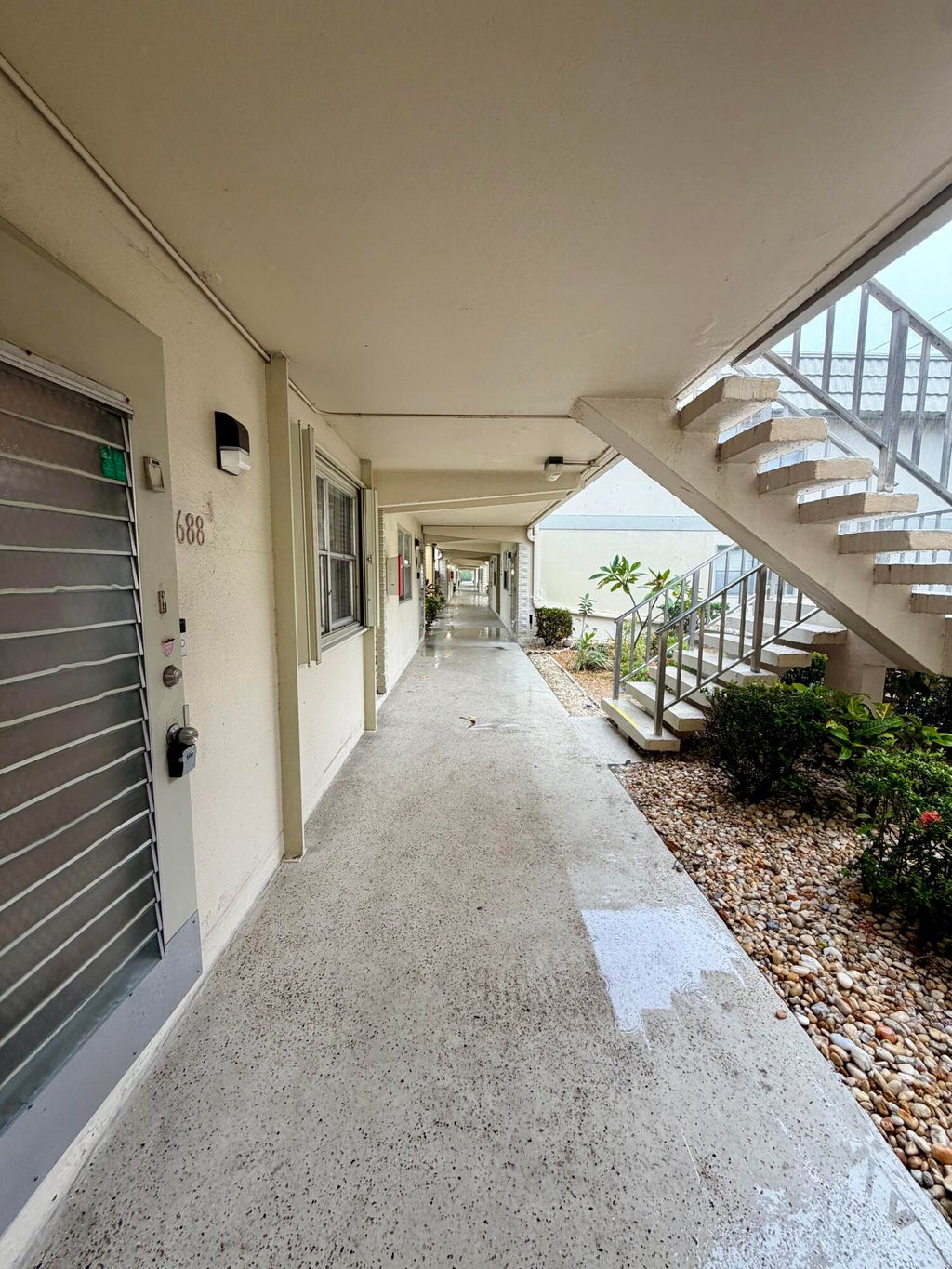 Photo of 688 SAXONY O Way, Delray Beach, FL 33446 (MLS # B26079609)