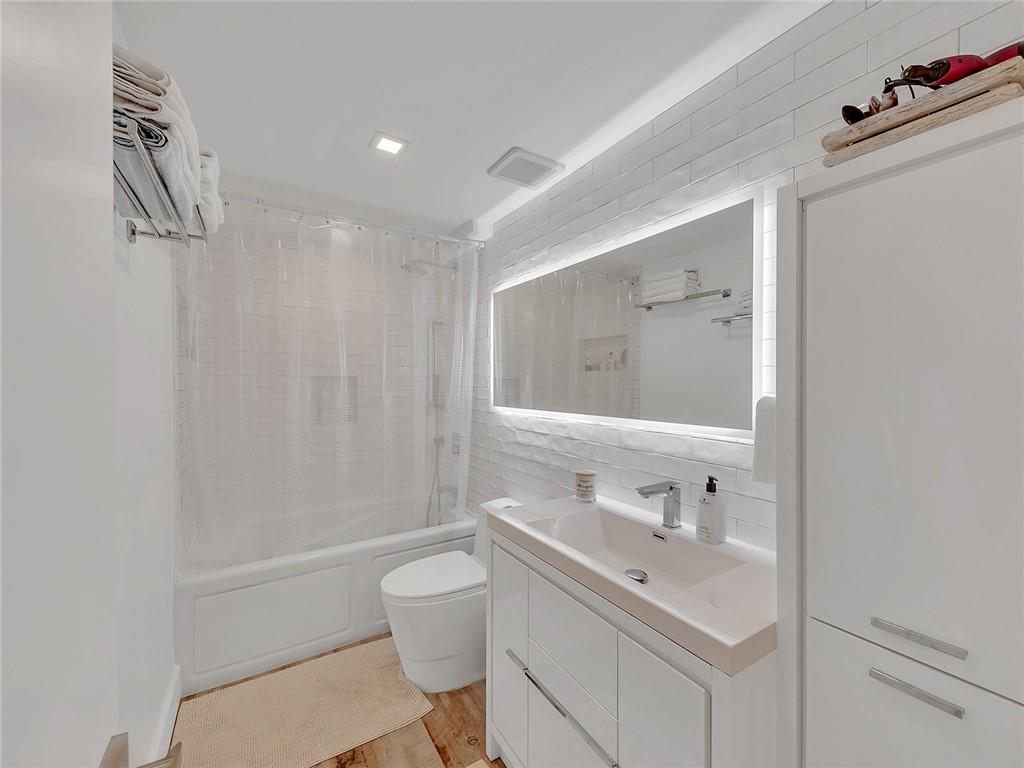 RIVERS BEND - Residential