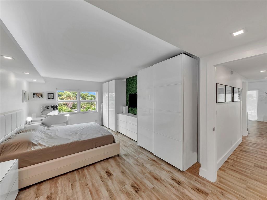 RIVERS BEND - Residential