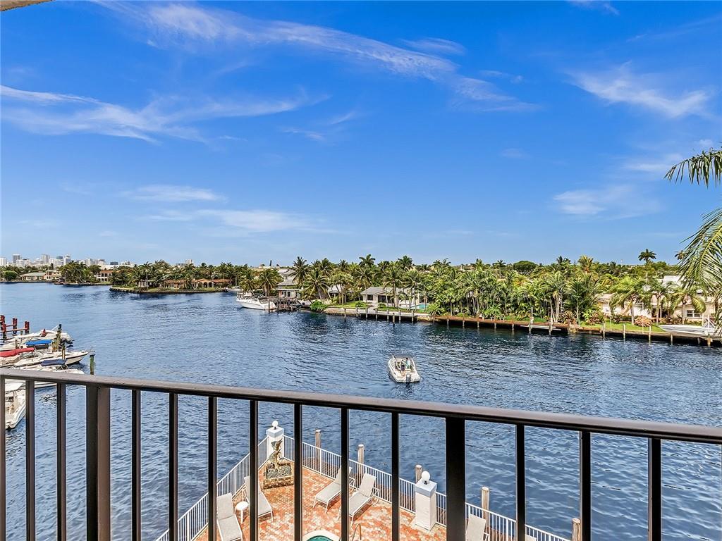 RIVERS BEND - Residential