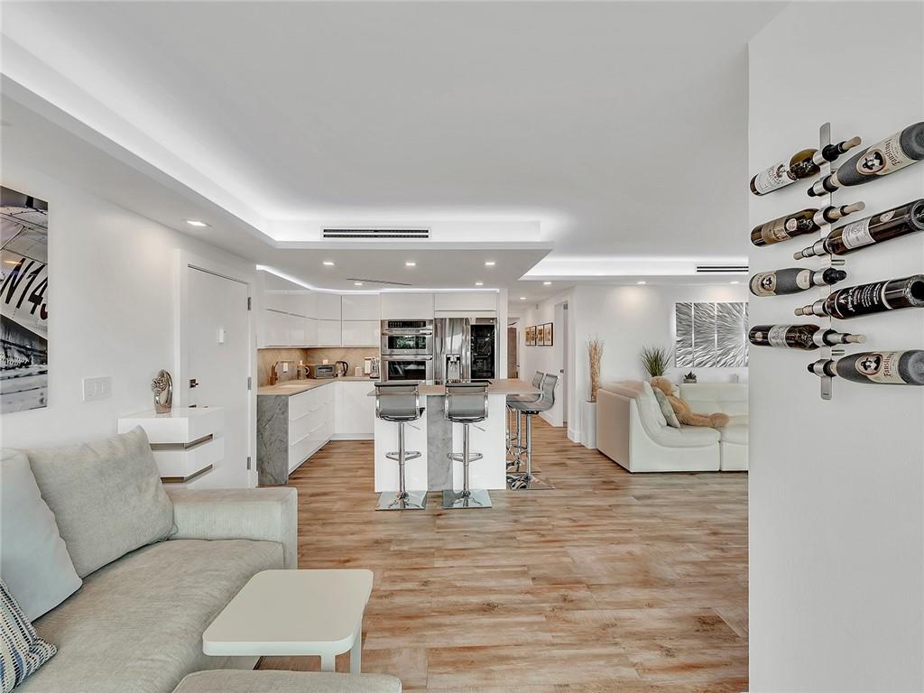 RIVERS BEND - Residential