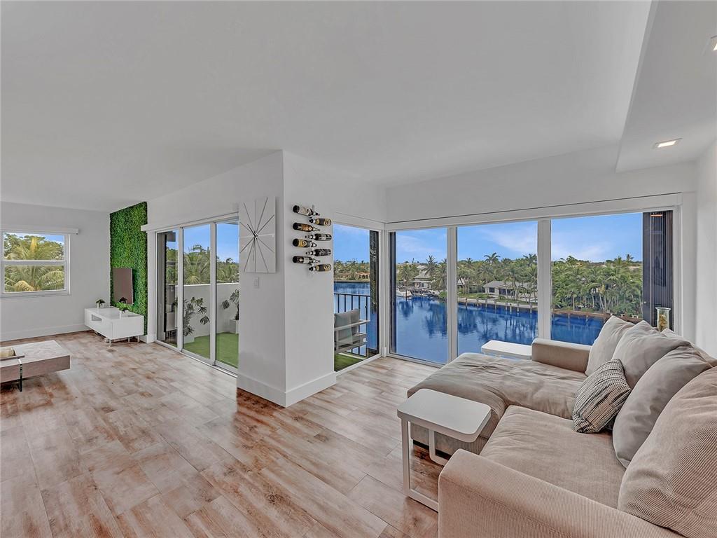 RIVERS BEND - Residential