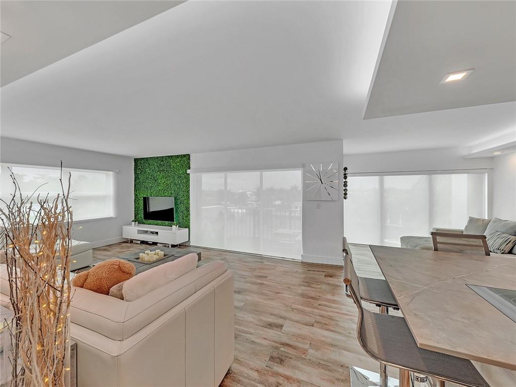 RIVERS BEND - Residential