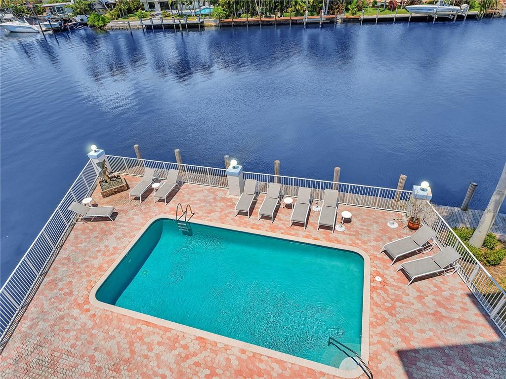 RIVERS BEND - Residential