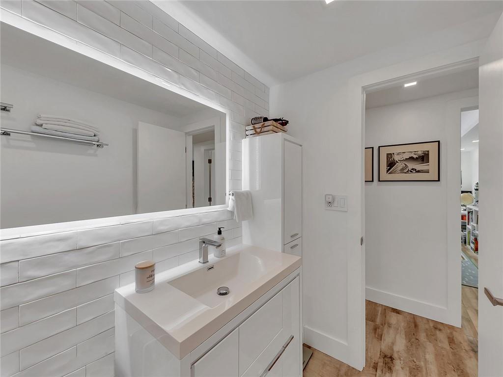 RIVERS BEND - Residential