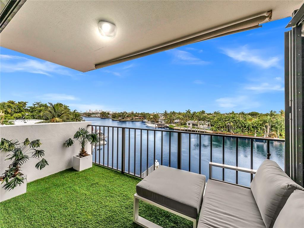 RIVERS BEND - Residential