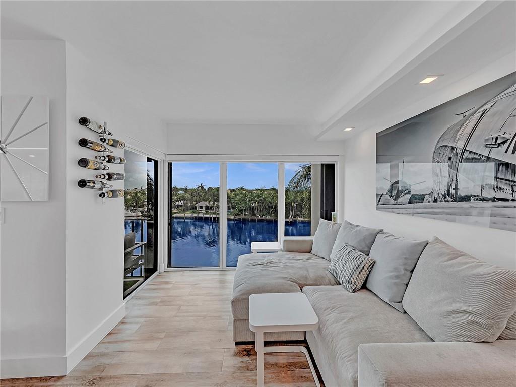 RIVERS BEND - Residential